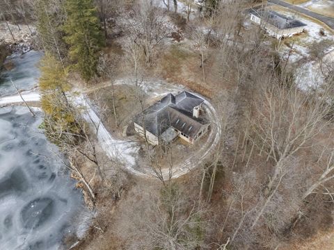 Tiny photo for 2696 Silver Street, Granville, OH 43023 (MLS # 226003068)