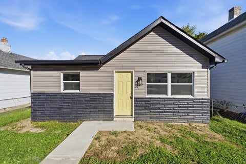 Photo of 2382 S 6th Street, Columbus, OH 43207 (MLS # 226038596)