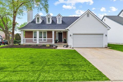 Photo of 5701 Killiney Lane, Dublin, OH 43016 (MLS # 226012056)