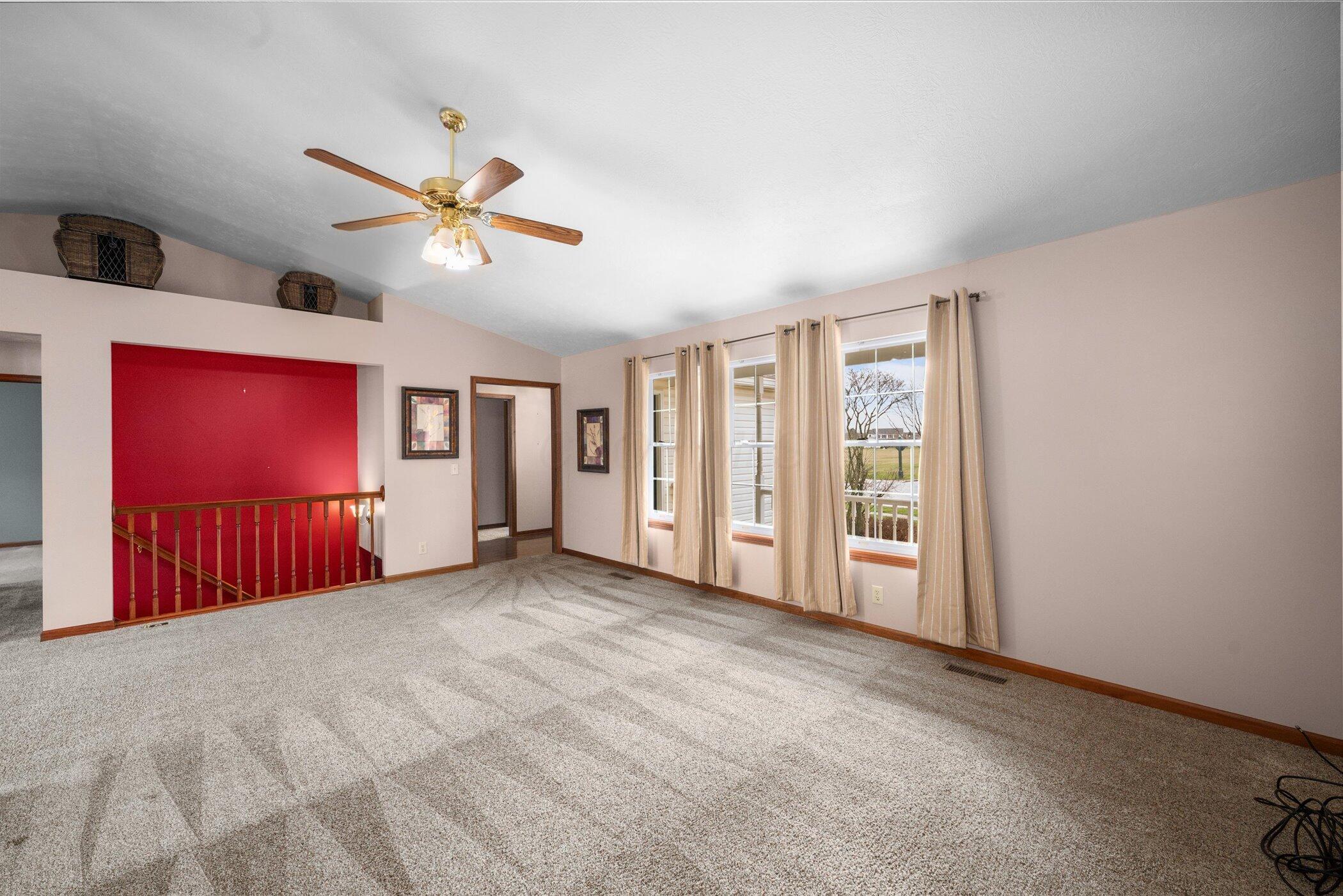 1260 Carmel Drive, Marysville, Ohio image 9