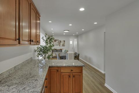 Tiny photo for 4391 Kendale Court, Columbus, OH 43220 (MLS # 226000780)