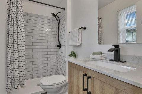 Tiny photo for 4391 Kendale Court, Columbus, OH 43220 (MLS # 226000780)