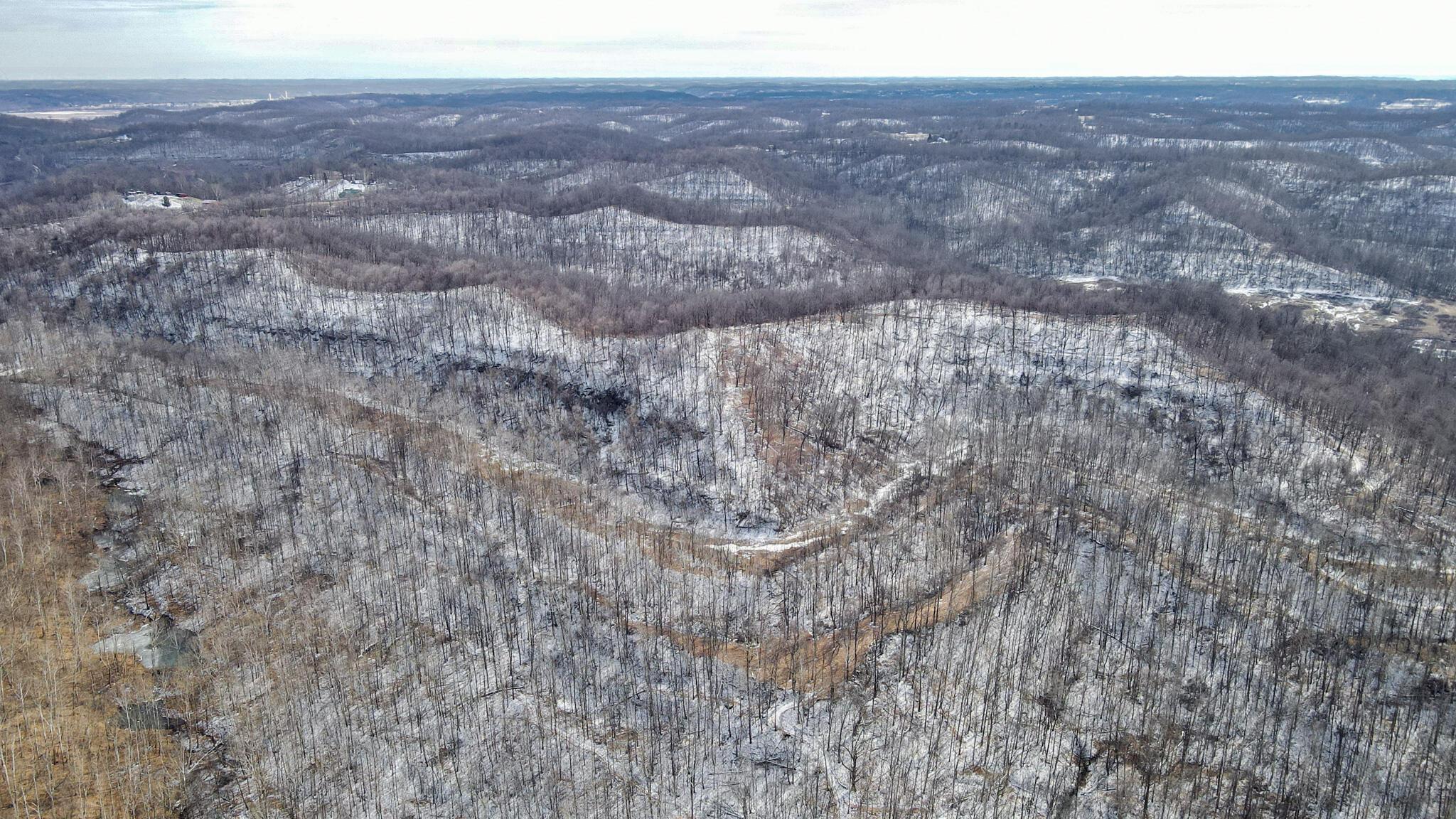 Williams Hollow Road, Gallipolis, Ohio image 5