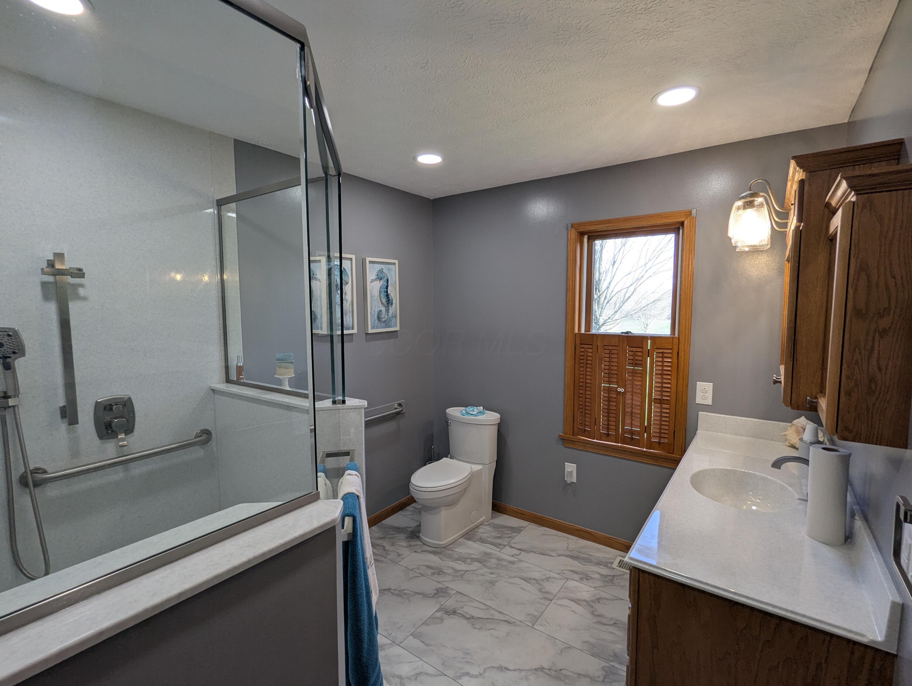 11333 Campbell Road, Mount Vernon, Ohio image 25