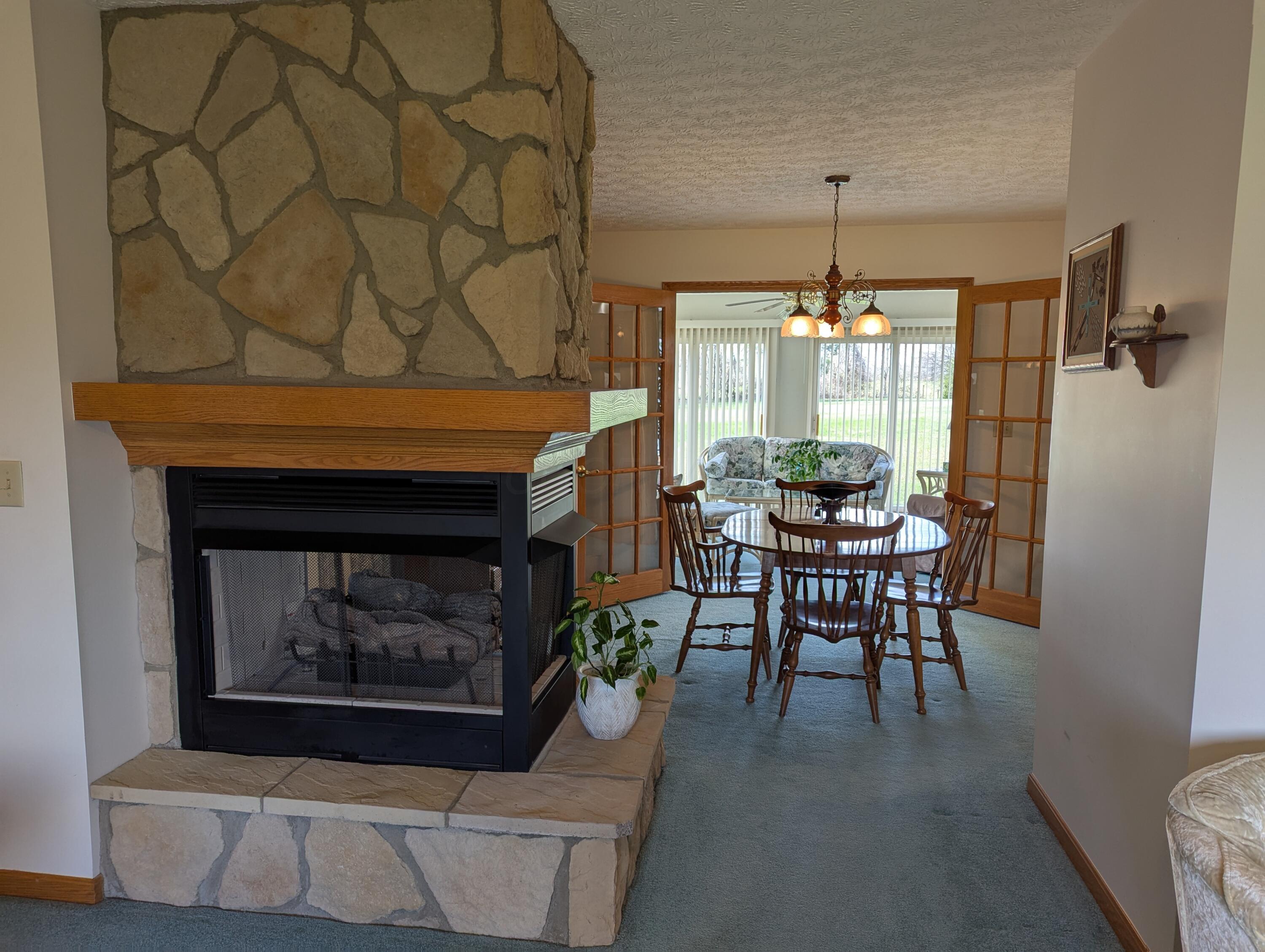 11333 Campbell Road, Mount Vernon, Ohio image 16