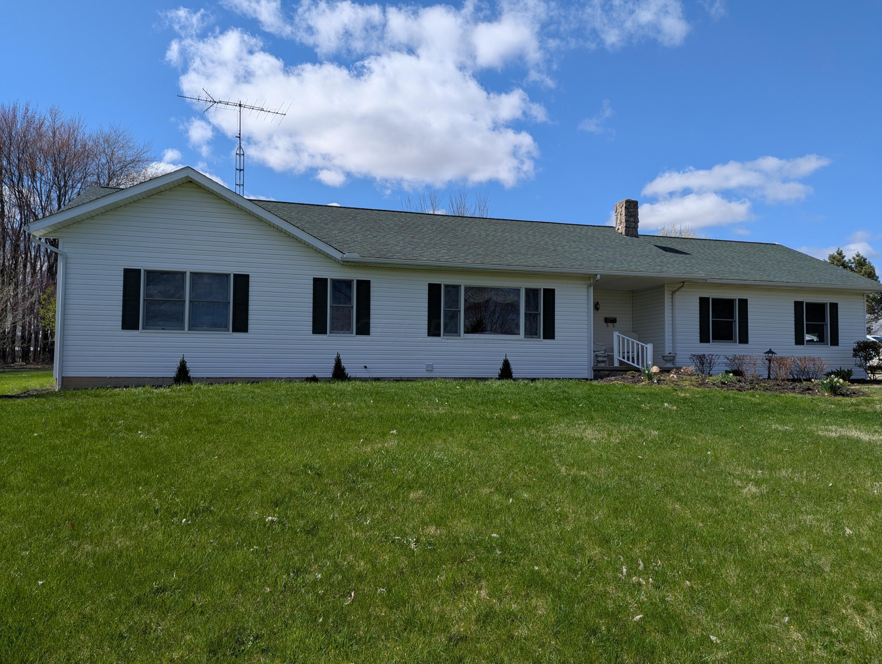 11333 Campbell Road, Mount Vernon, Ohio image 1