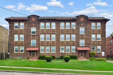 Photo of 725 Bryson Street, Youngstown, OH 44502 (MLS # 226039100)