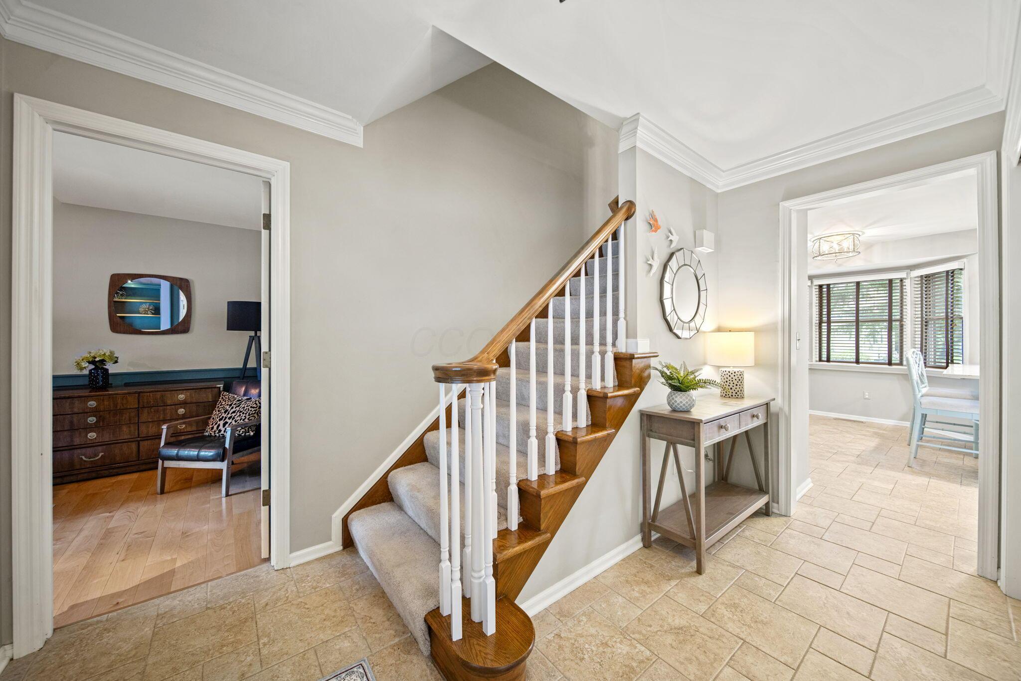 1009 Tall Tree Court, Westerville, Ohio image 4