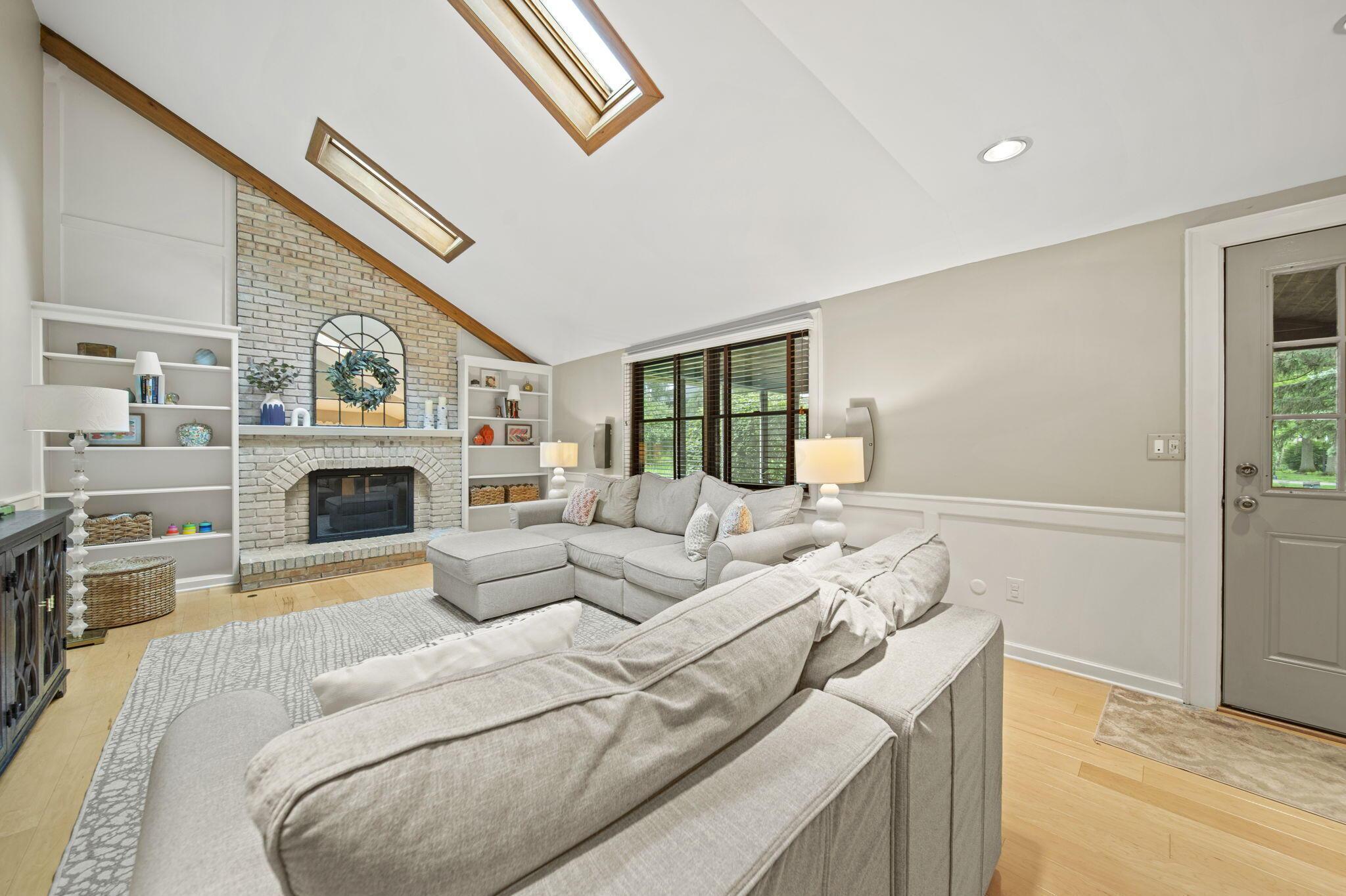 1009 Tall Tree Court, Westerville, Ohio image 14