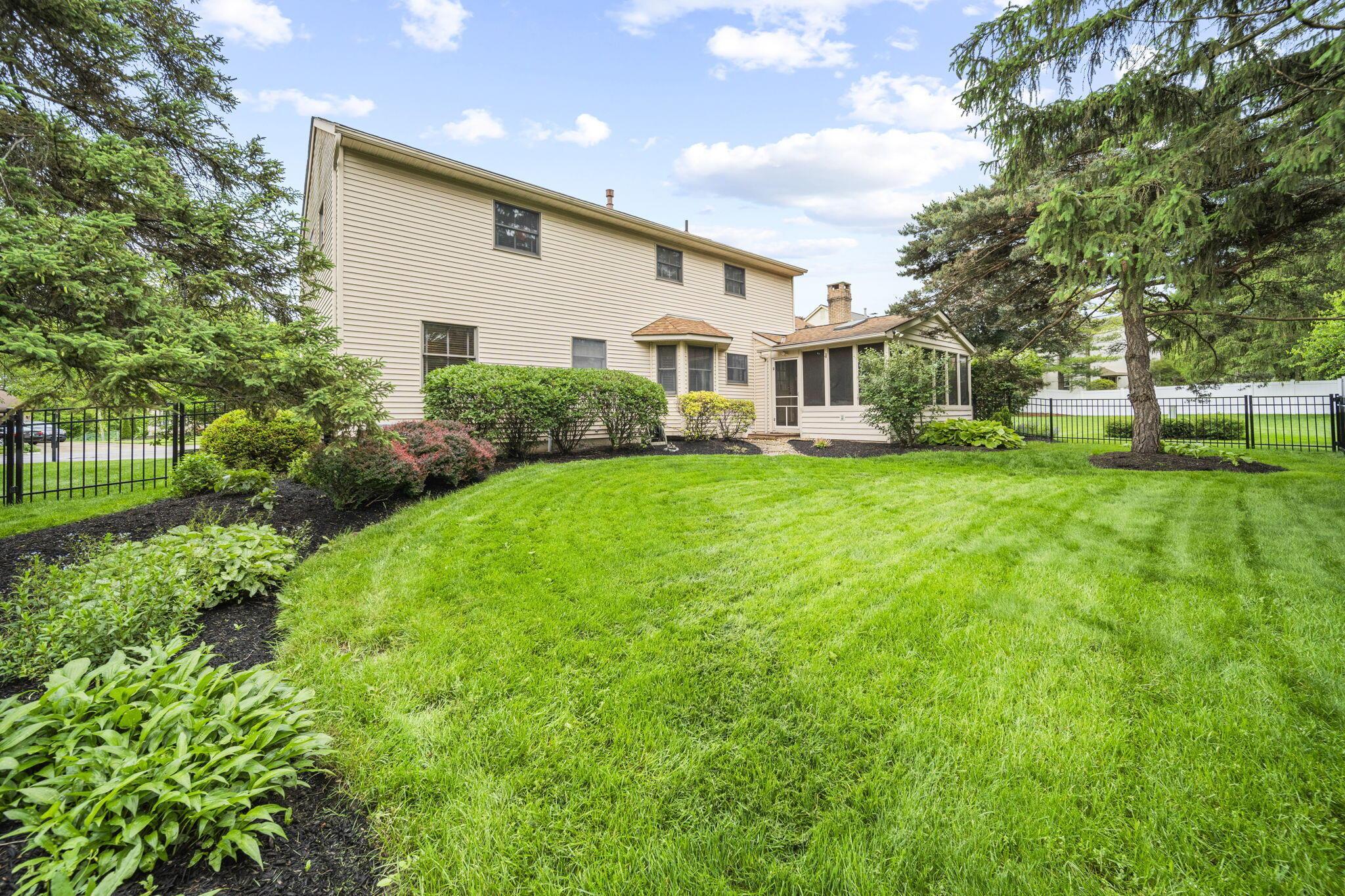 1009 Tall Tree Court, Westerville, Ohio image 36