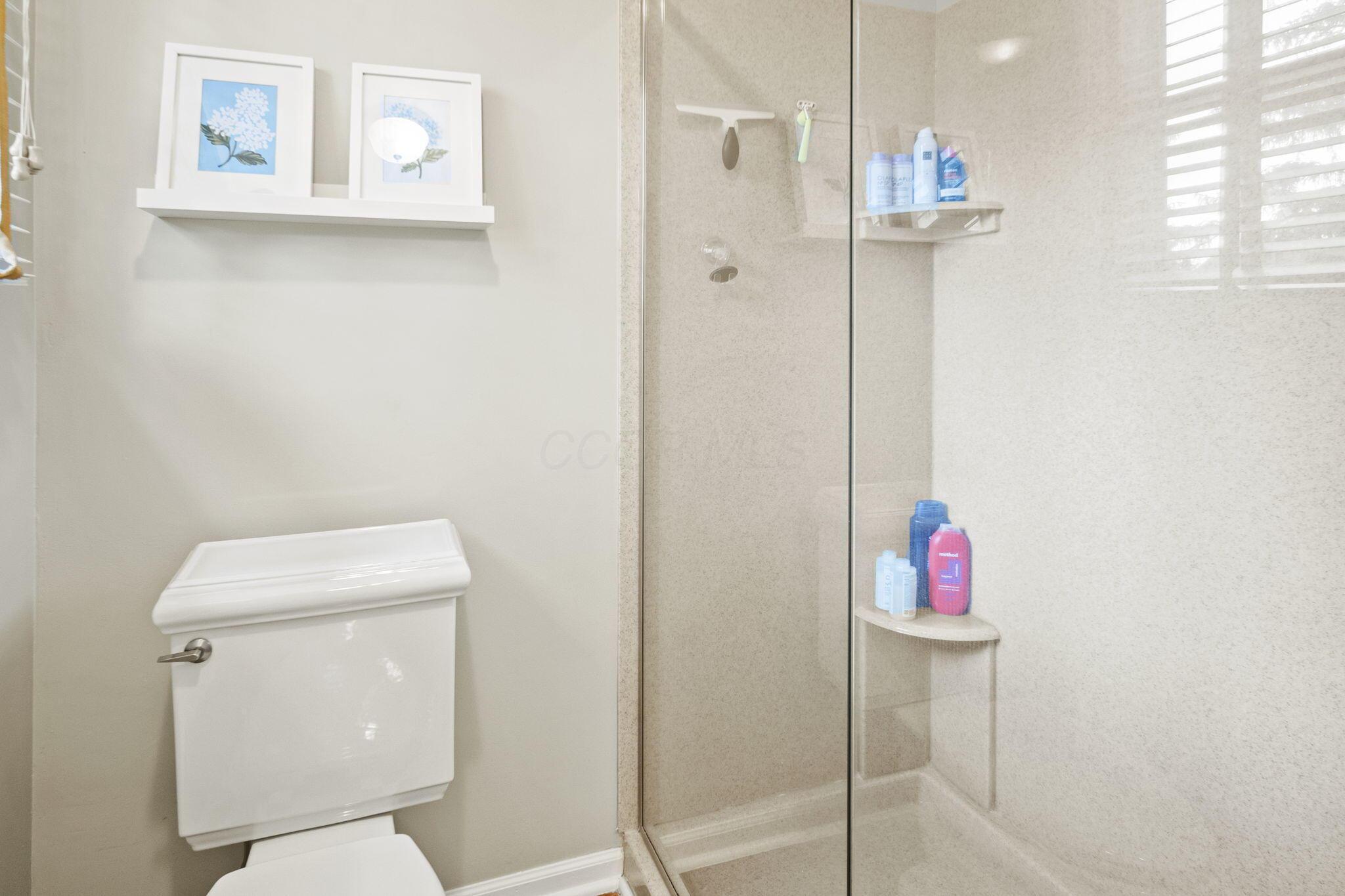 1009 Tall Tree Court, Westerville, Ohio image 24