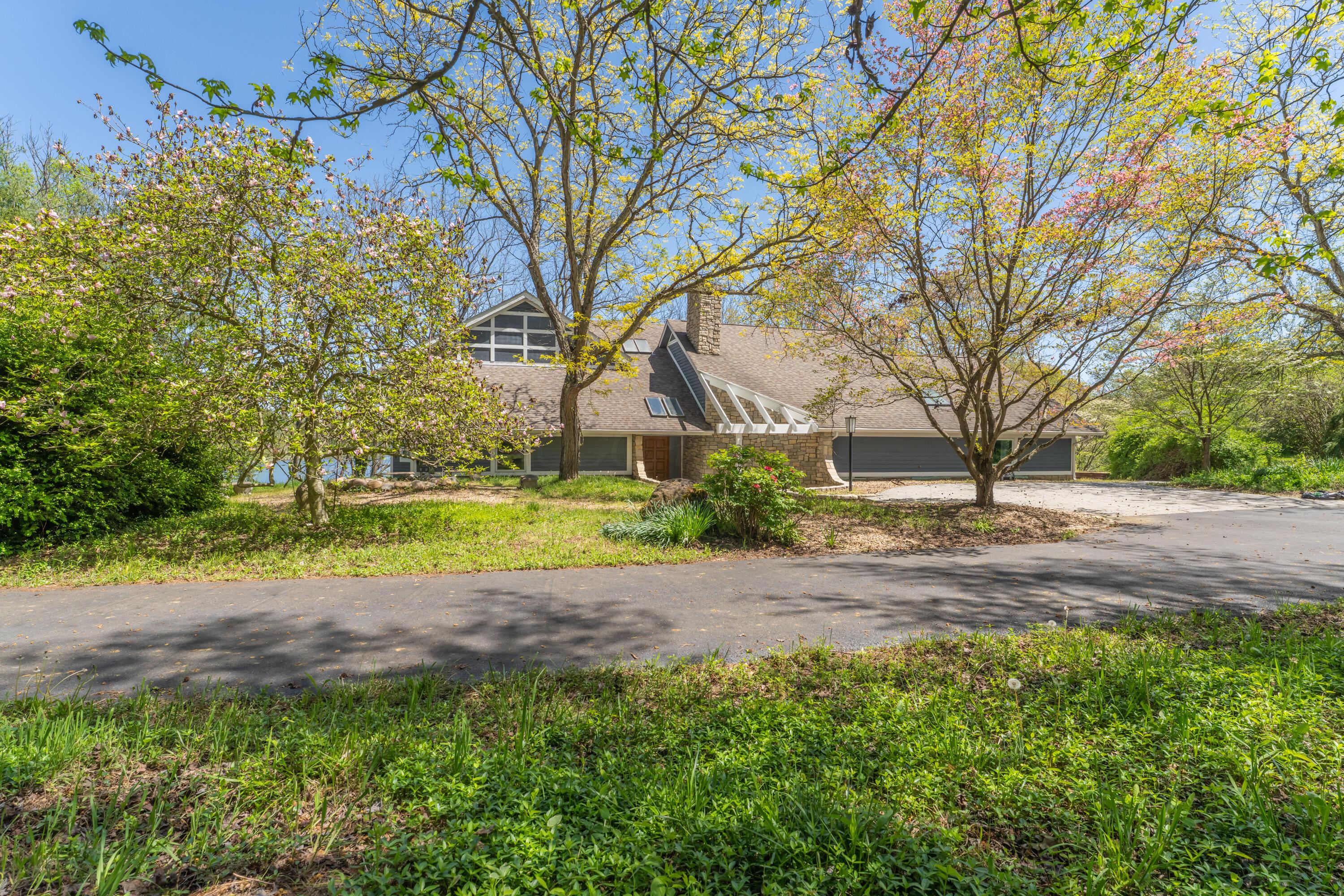 29740 Blosser Road, Logan, Ohio image 4