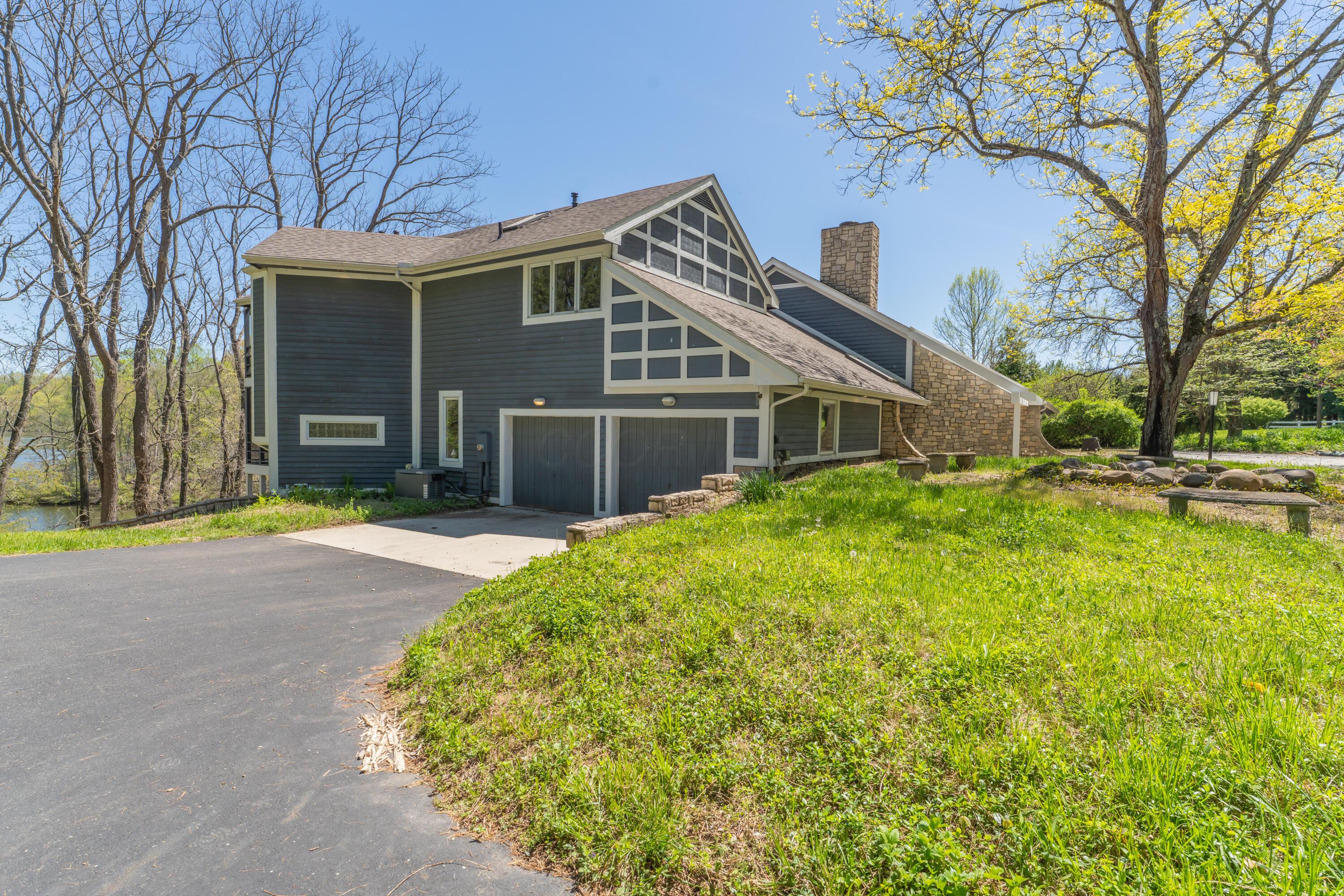 29740 Blosser Road, Logan, Ohio image 7