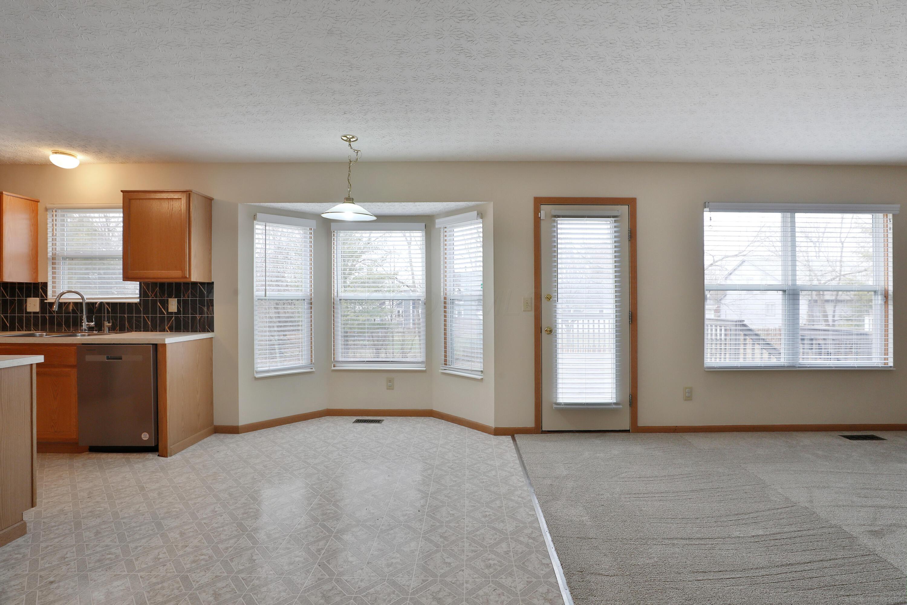 4207 Asbury Ridge Drive, Columbus, Ohio image 9