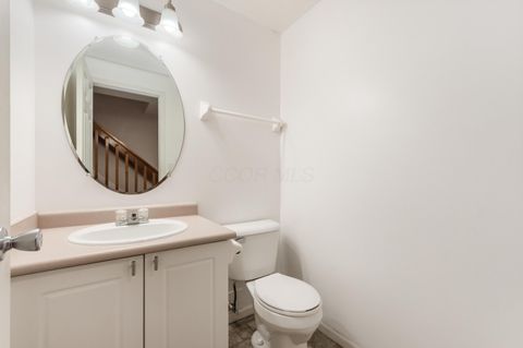 Tiny photo for 5829 Andrew John Drive 3 #3, New Albany, OH 43054 (MLS # 225029812)