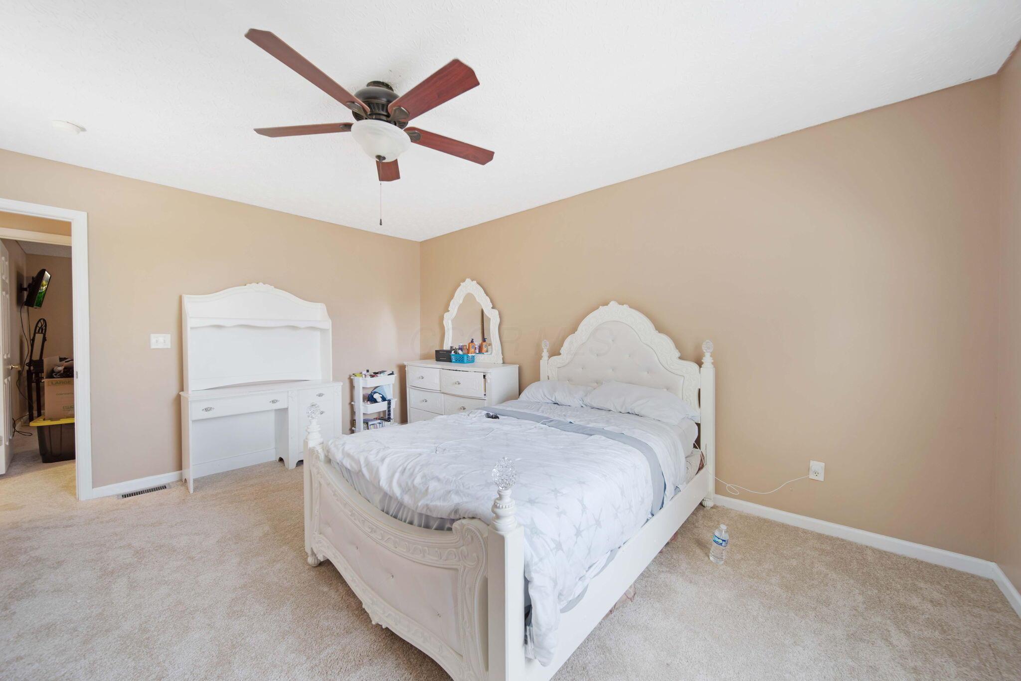 7619 Rippingale Street, Blacklick, Ohio image 35