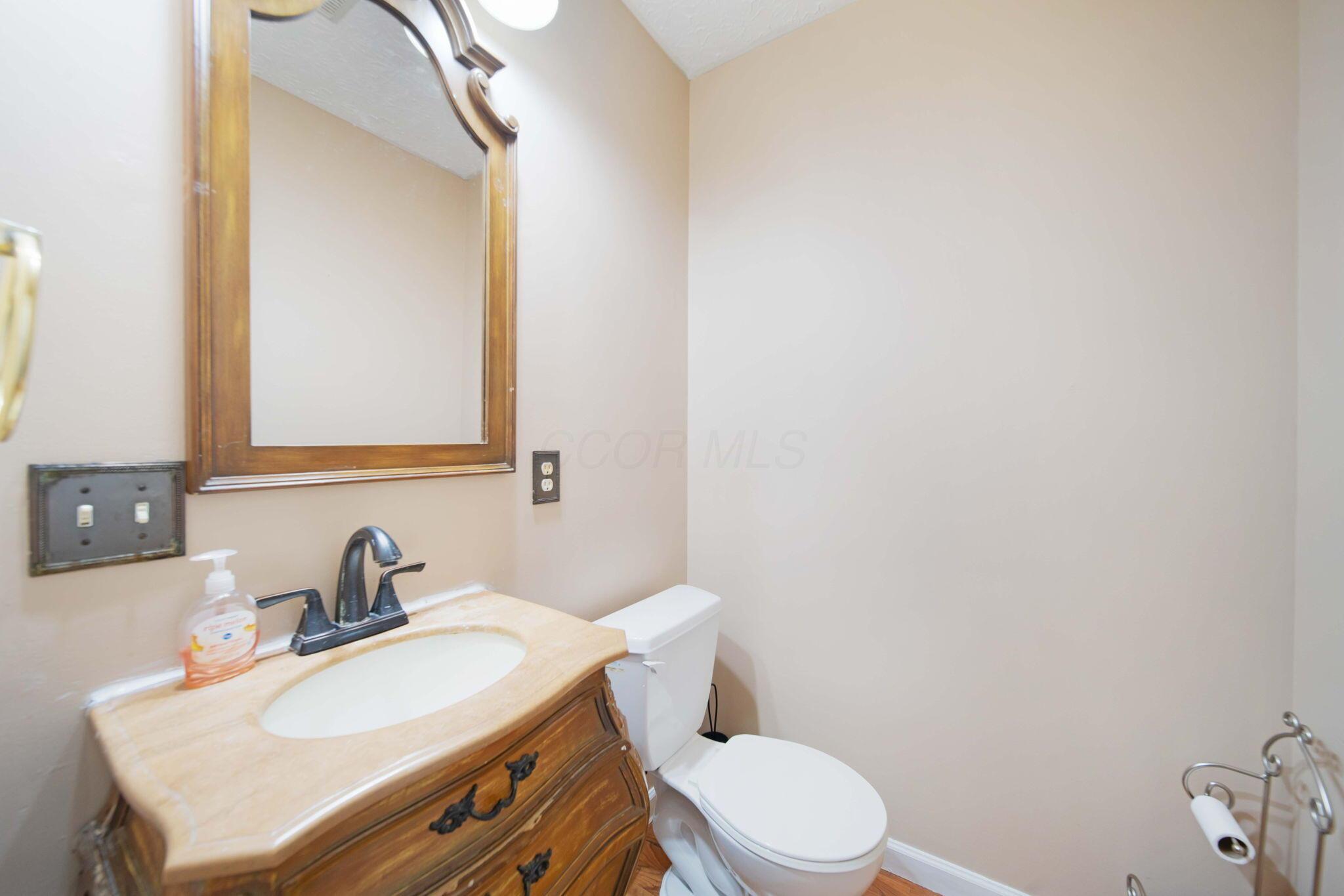 7619 Rippingale Street, Blacklick, Ohio image 16
