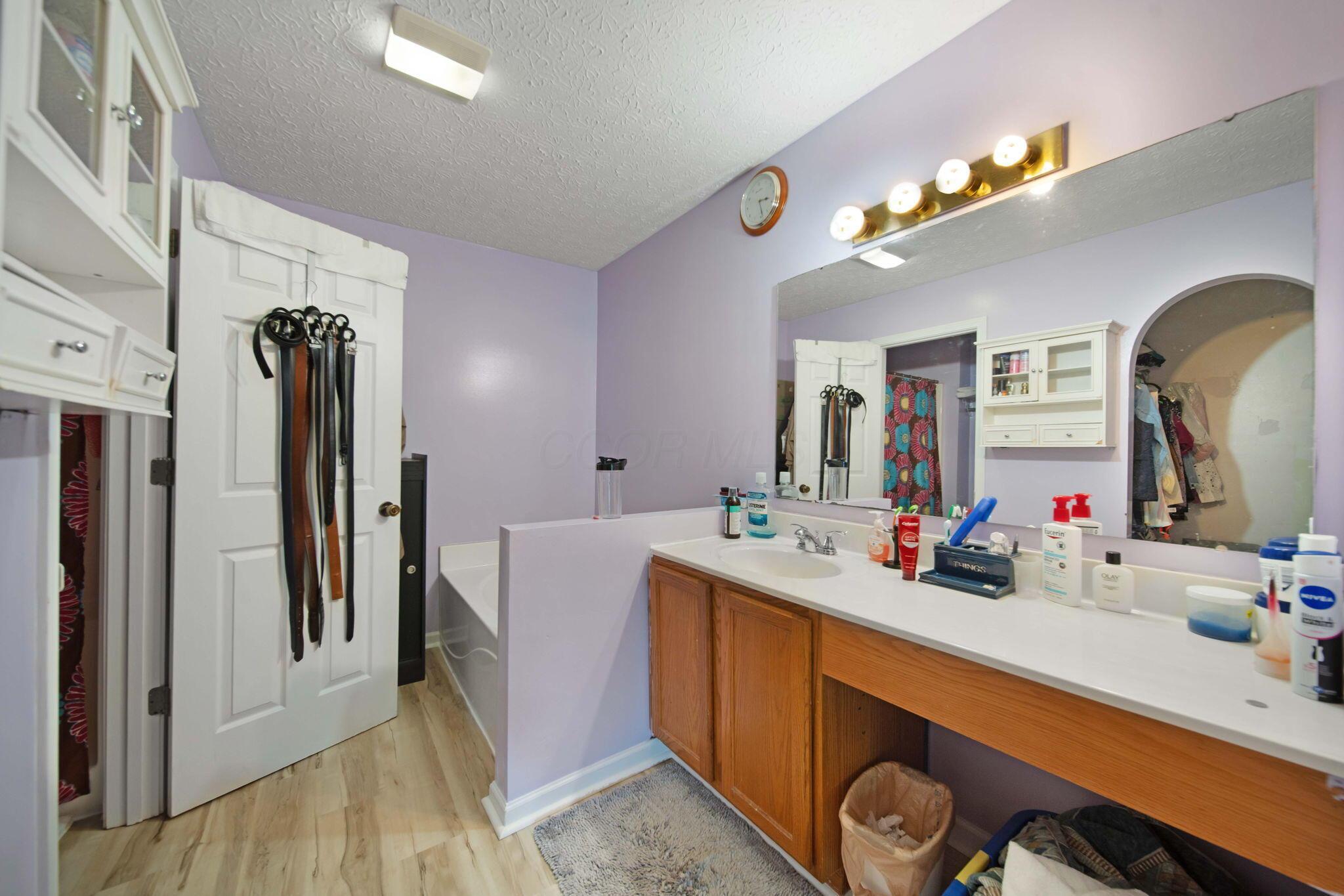 7619 Rippingale Street, Blacklick, Ohio image 21
