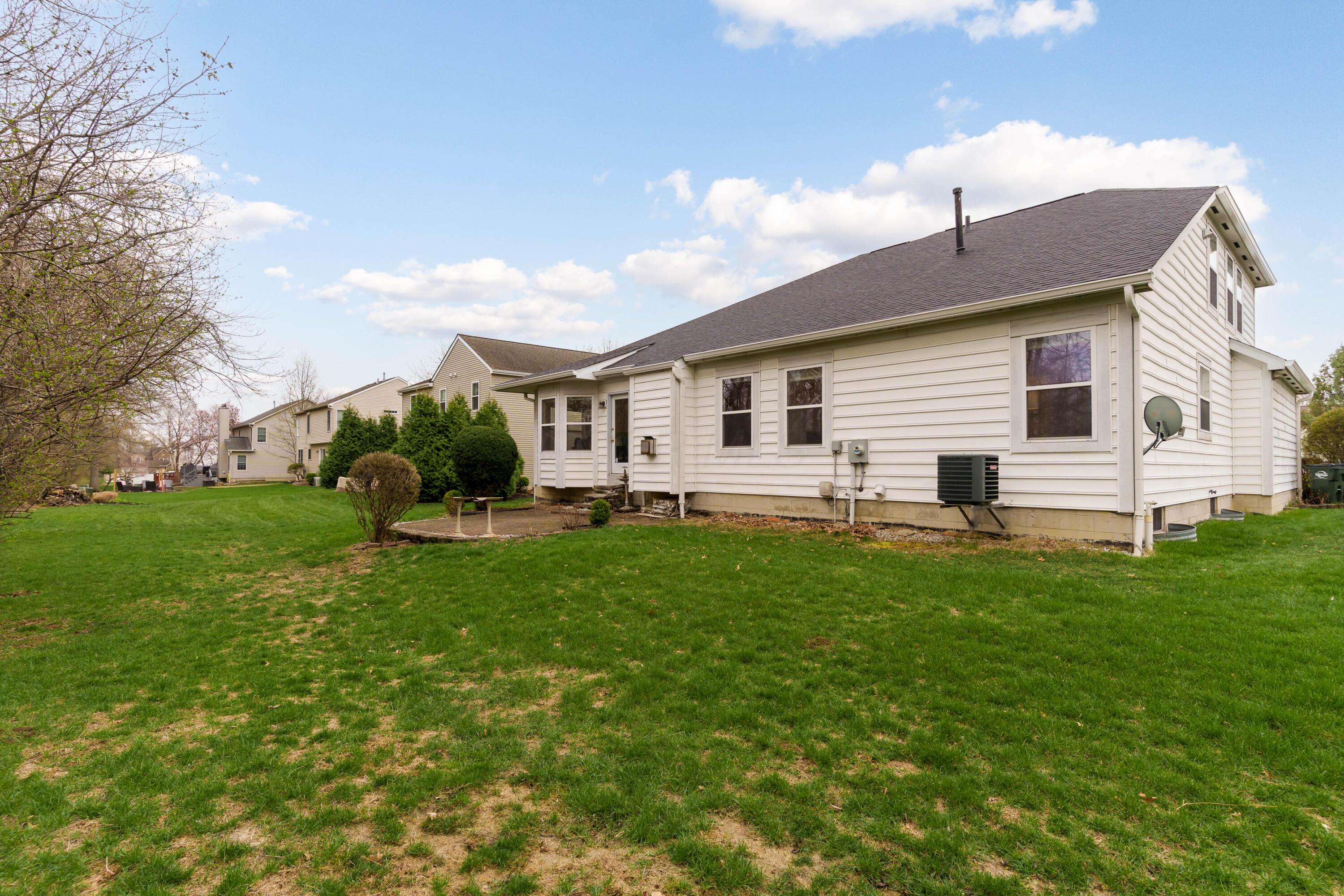 1908 Baltic Avenue, Lewis Center, Ohio image 41