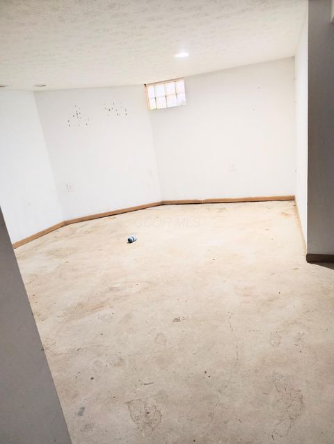 Tiny photo for 1440 Selma Road, Springfield, OH 45505 (MLS # 226004287)