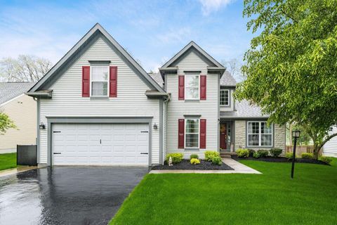Photo of 163 Fox Glen Drive W, Pickerington, OH 43147 (MLS # 226014359)