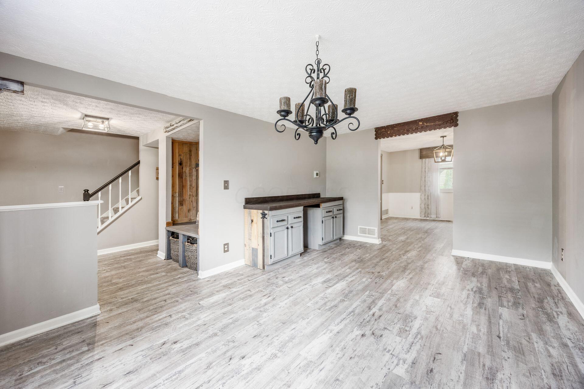 3275 Cranston Drive, Dublin, Ohio image 6