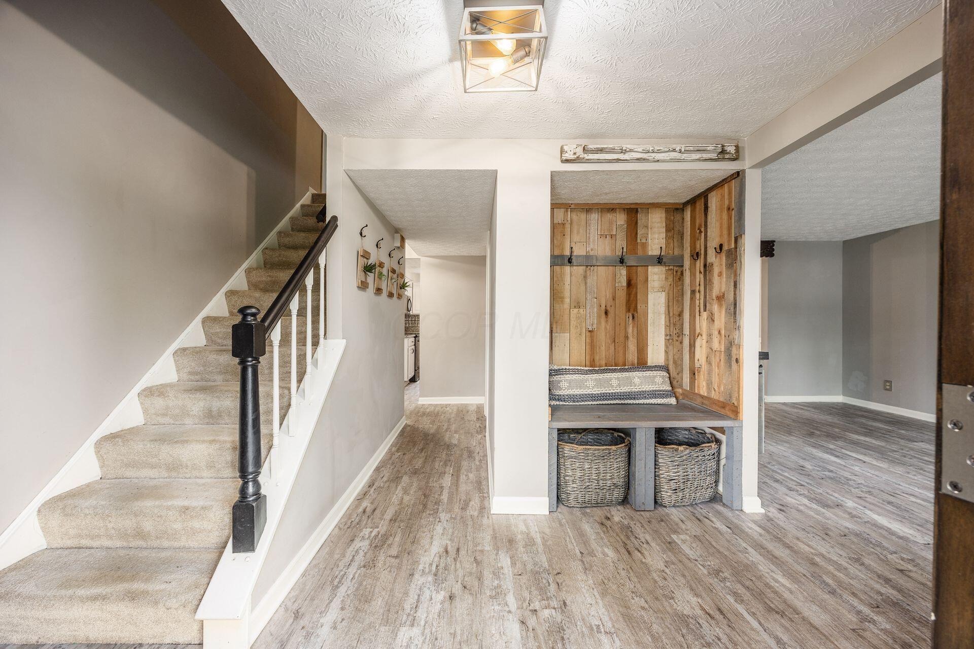 3275 Cranston Drive, Dublin, Ohio image 4