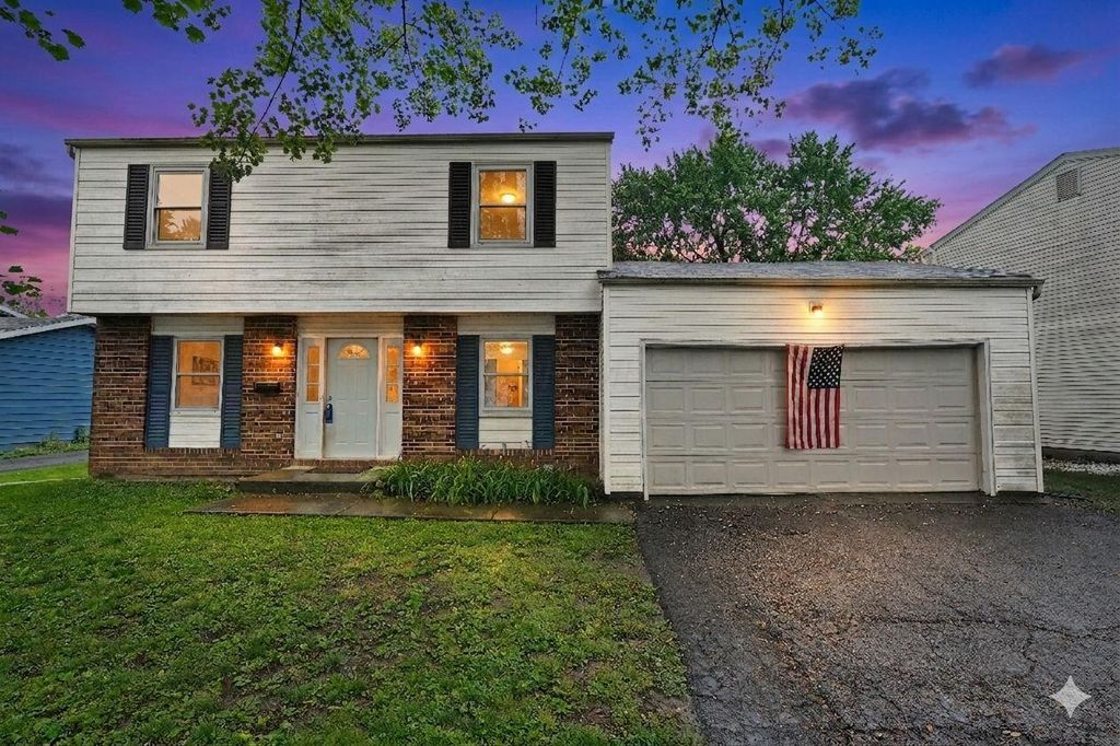 Photo of 3224 Sundale Road, Columbus, OH 43232 (MLS # 226014528)