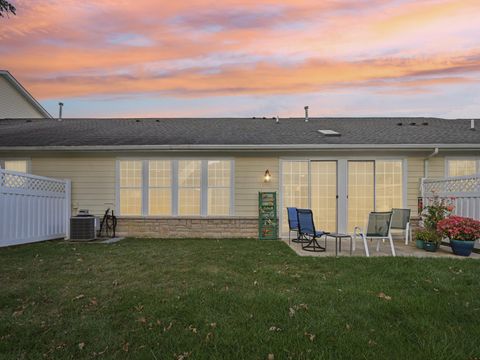 Tiny photo for 128 Lakes At Cheshire Drive, Delaware, OH 43015 (MLS # 225039576)