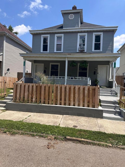 Photo of 142 Martin Avenue, Columbus, OH 43222 (MLS # 226030258)