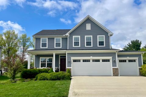 Photo of 1400 Redtop Court, Marysville, OH 43040 (MLS # 226015027)