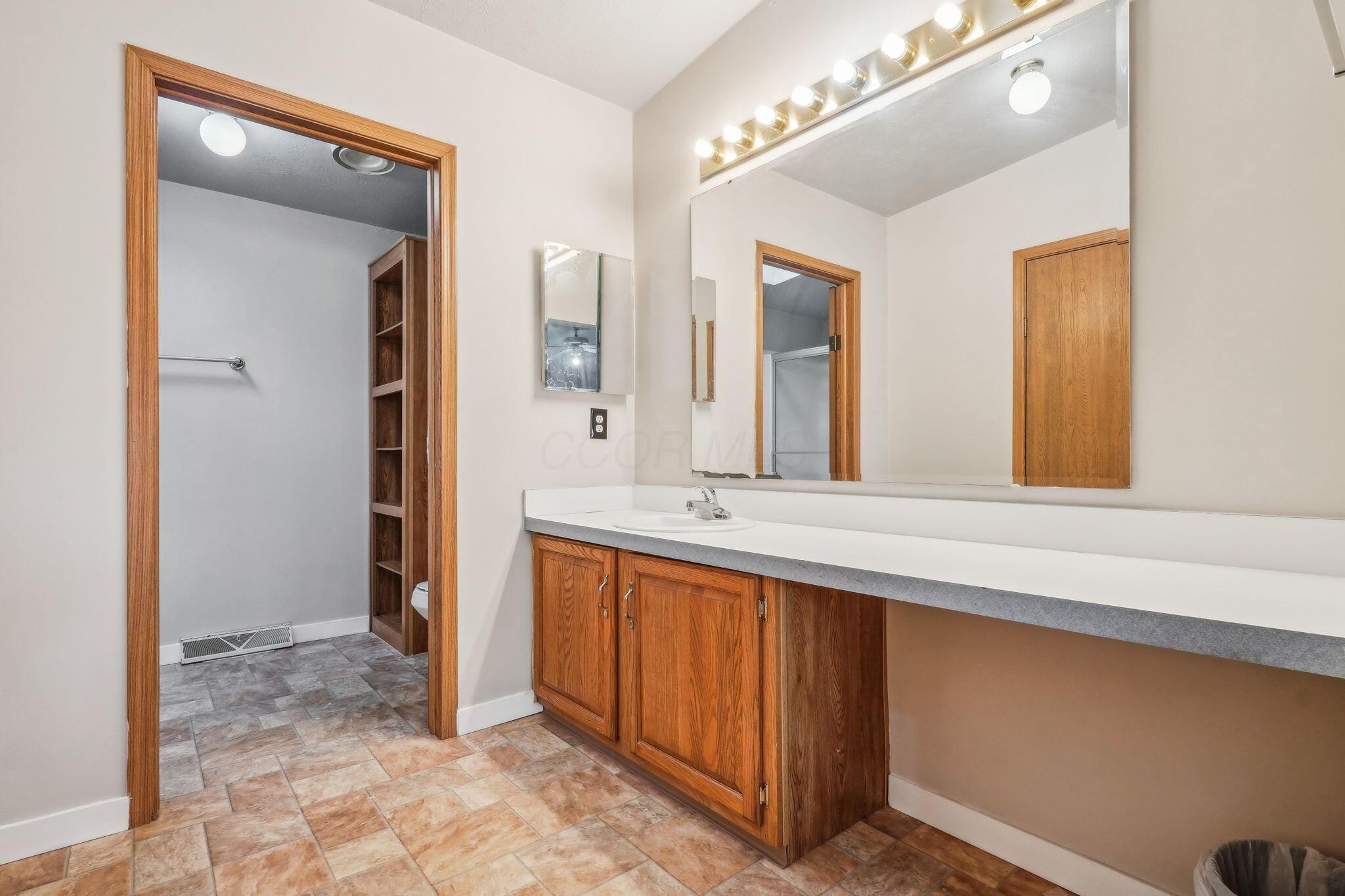 102 Woodcrest Drive, Marysville, Ohio image 10