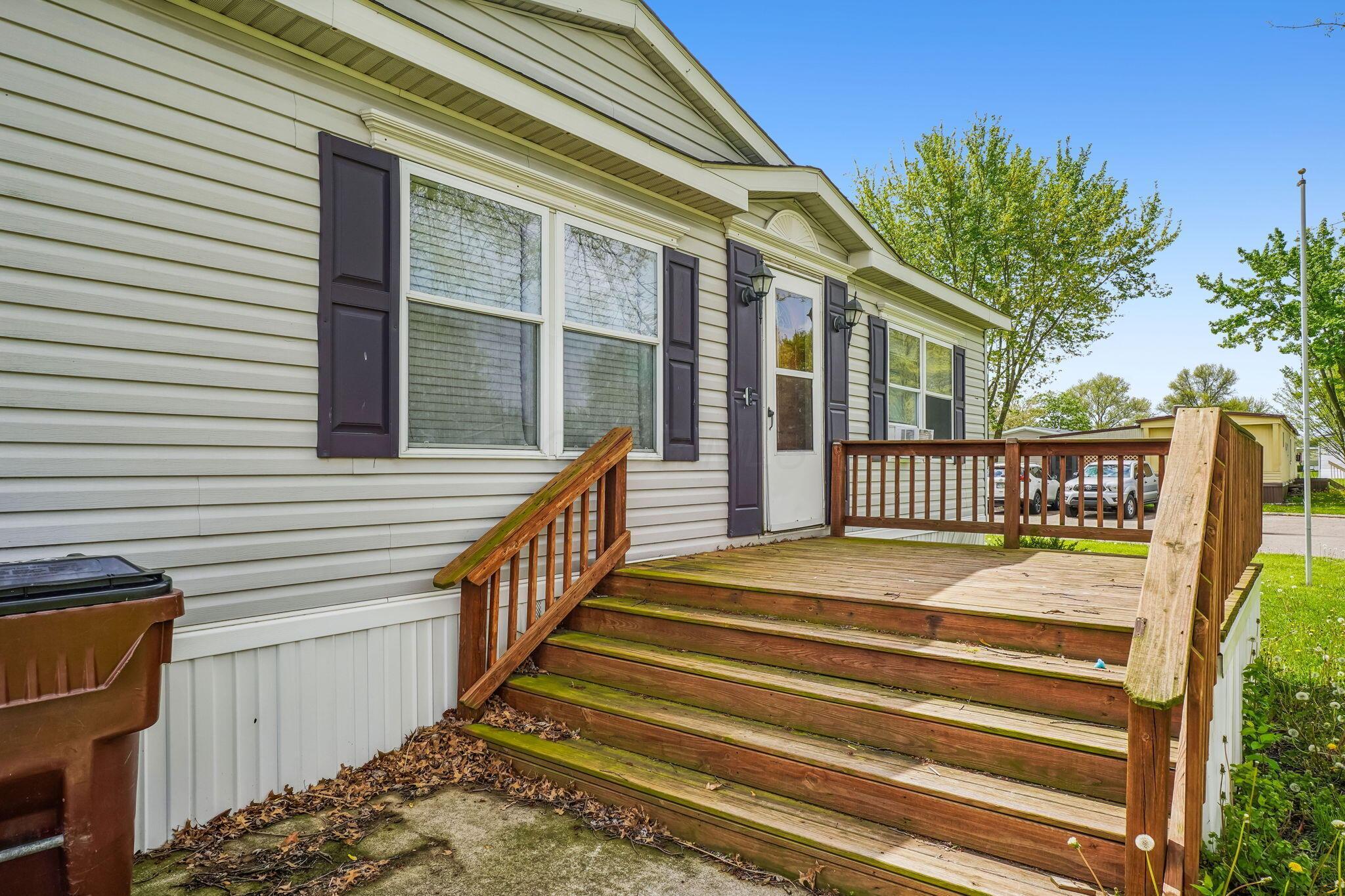 102 Woodcrest Drive, Marysville, Ohio image 3