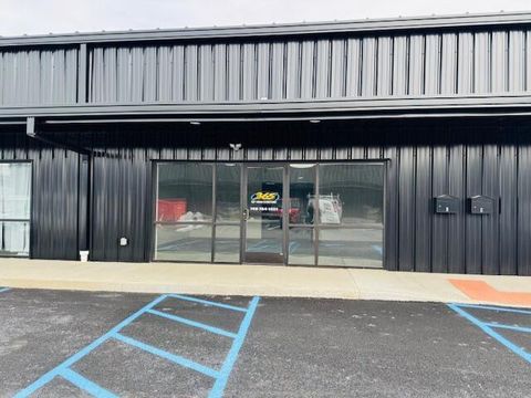 Photo of 2567 E Main Street D #D, Lancaster, OH 43130 (MLS # 225045113)