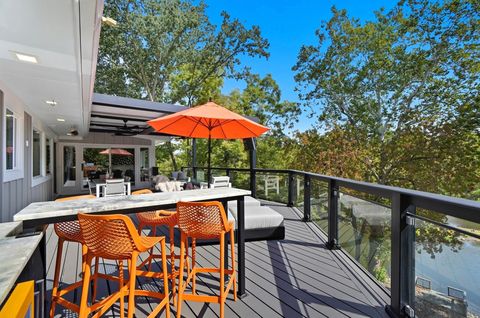 Tiny photo for 180 S Riverview Street, Dublin, OH 43017 (MLS # 226005497)