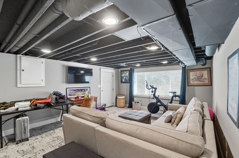 Tiny photo for 180 S Riverview Street, Dublin, OH 43017 (MLS # 226005497)