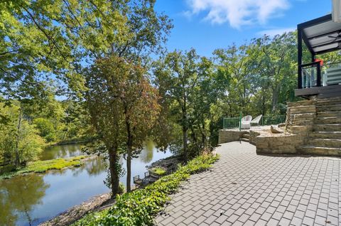 Tiny photo for 180 S Riverview Street, Dublin, OH 43017 (MLS # 226005497)