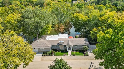 Tiny photo for 180 S Riverview Street, Dublin, OH 43017 (MLS # 226005497)