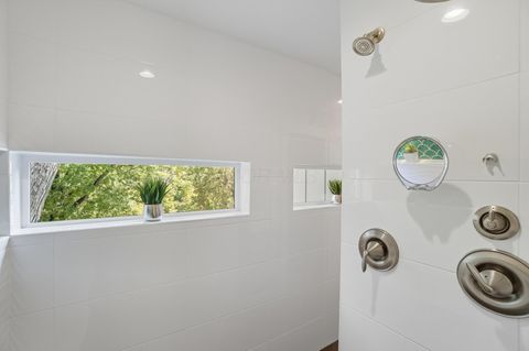 Tiny photo for 180 S Riverview Street, Dublin, OH 43017 (MLS # 226005497)