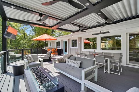 Tiny photo for 180 S Riverview Street, Dublin, OH 43017 (MLS # 226005497)