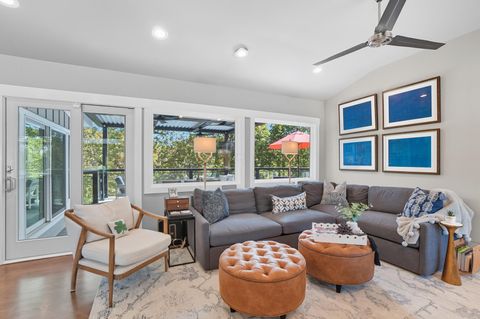 Tiny photo for 180 S Riverview Street, Dublin, OH 43017 (MLS # 226005497)