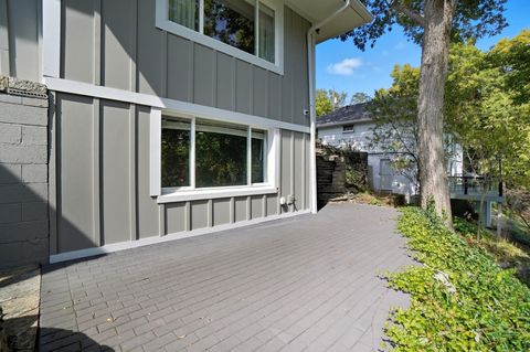 Tiny photo for 180 S Riverview Street, Dublin, OH 43017 (MLS # 226005497)