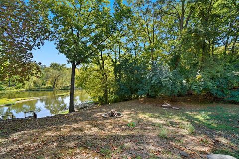 Tiny photo for 180 S Riverview Street, Dublin, OH 43017 (MLS # 226005497)