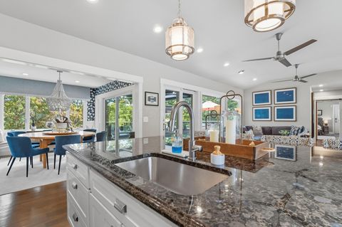 Tiny photo for 180 S Riverview Street, Dublin, OH 43017 (MLS # 226005497)