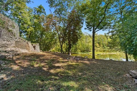 Tiny photo for 180 S Riverview Street, Dublin, OH 43017 (MLS # 226005497)