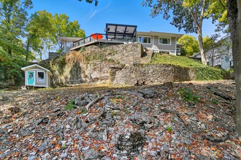 Tiny photo for 180 S Riverview Street, Dublin, OH 43017 (MLS # 226005497)