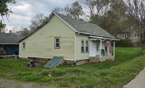 15711 Main Street SE Brownsville OH 43721