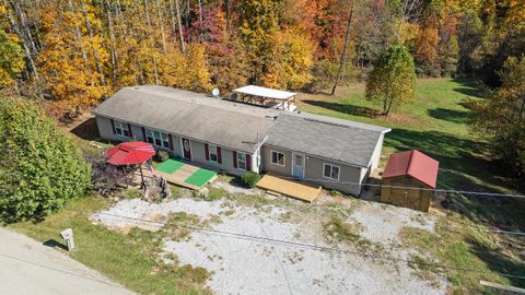 Photo of 9176 Baker Road NE, Saint Louisville, OH 43071 (MLS # 226010482)