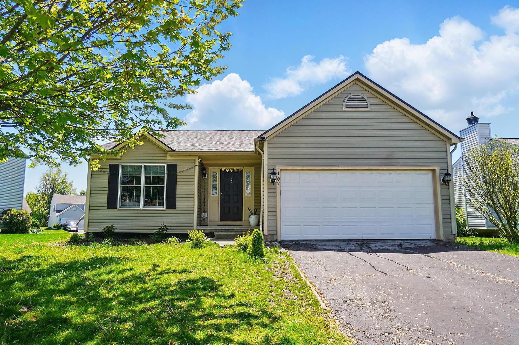 107 Winesap Street, Pataskala, Ohio image 1