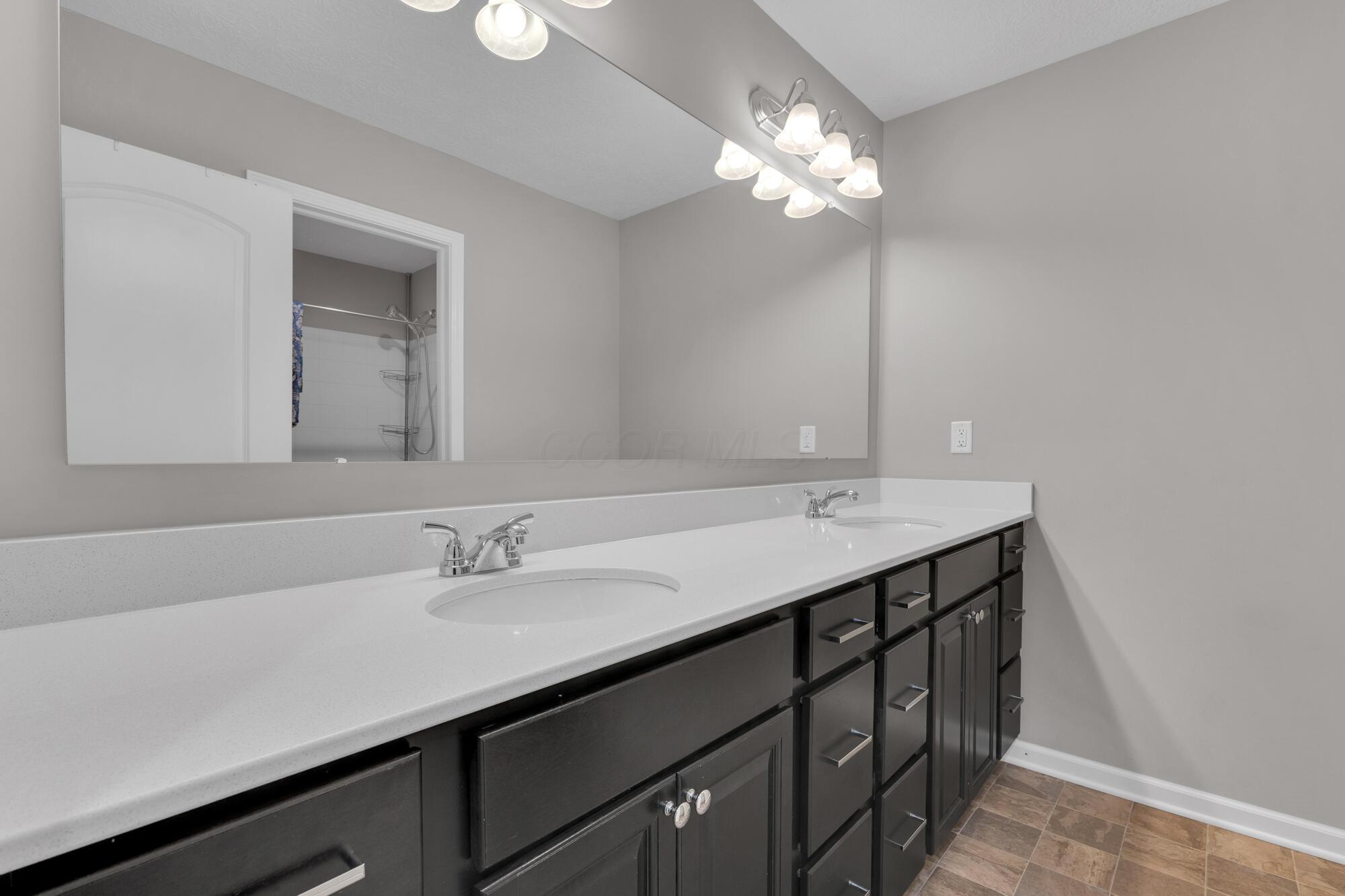 2390 Glenvale Drive, Delaware, Ohio image 46